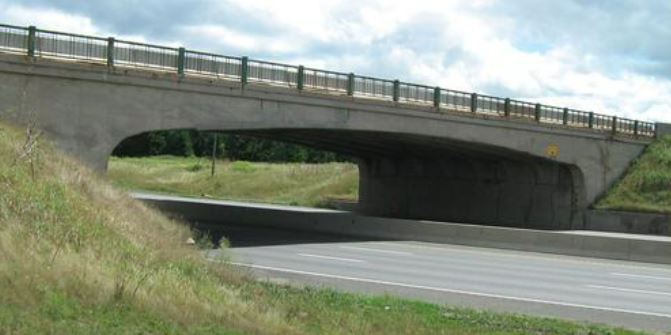 Bridge over 401