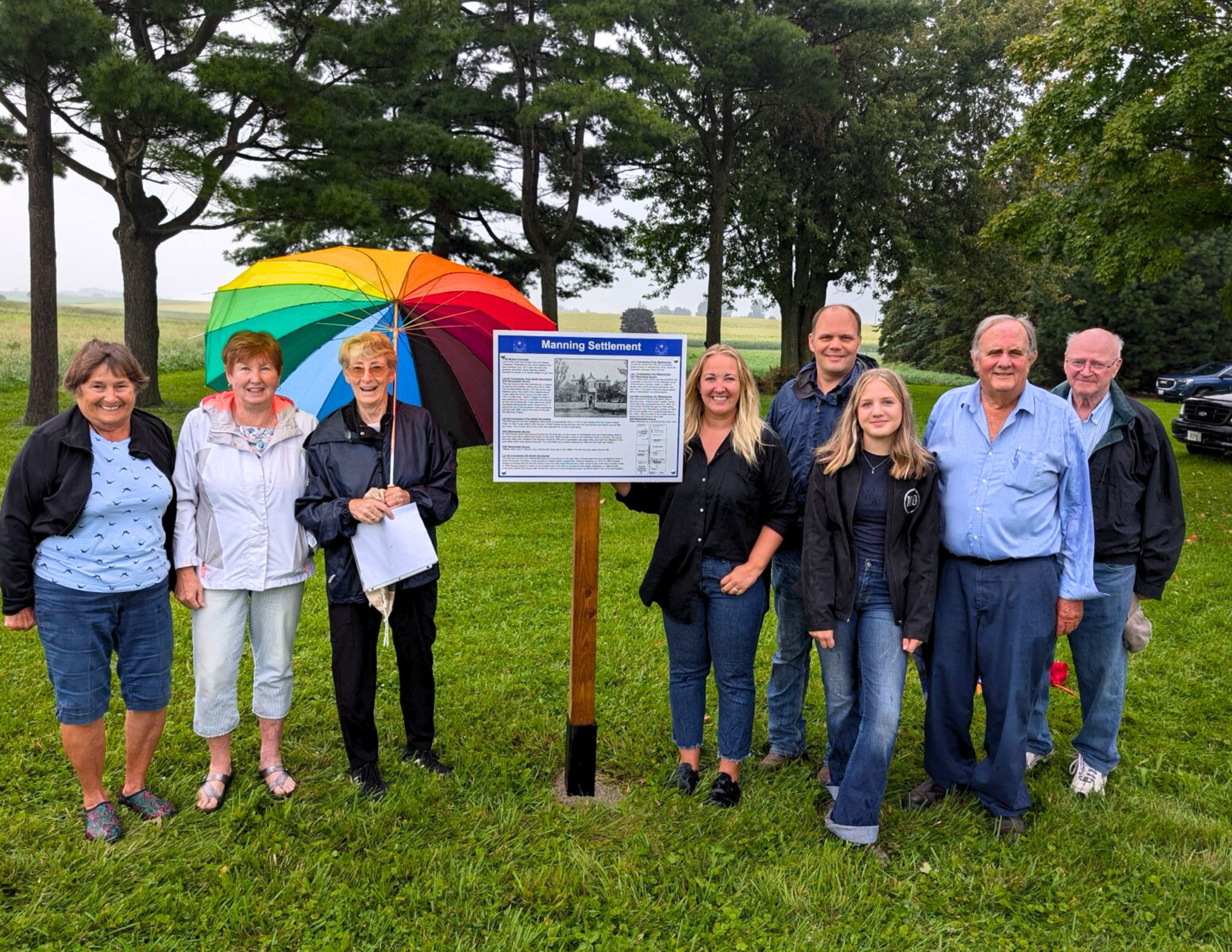 councillor crockett with belomont historical society group